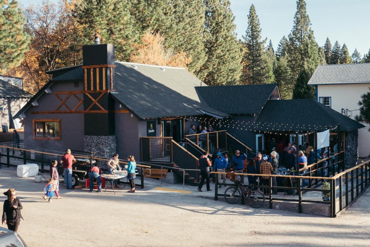 Summit View Inn Mount Shasta Bagian luar foto